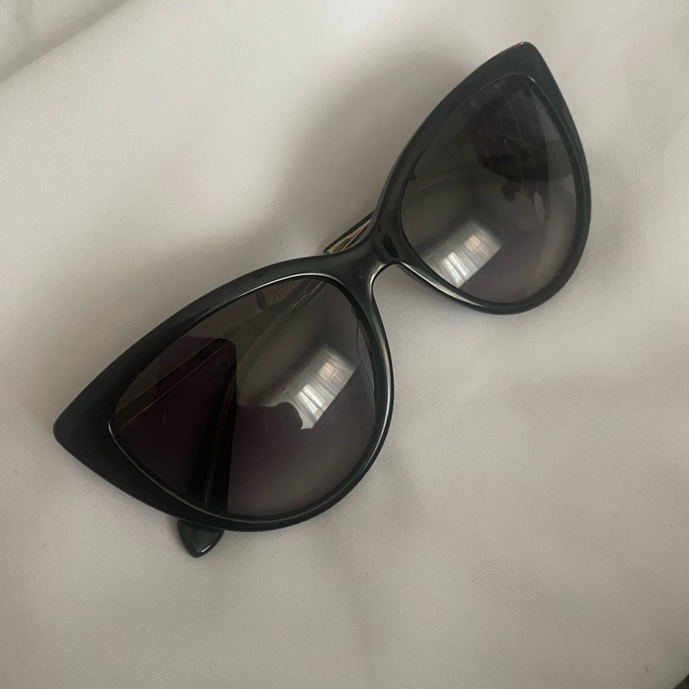 Kate Spade cat eye sunglasses